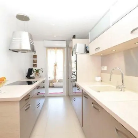 Apartman Flora 2 Antibes